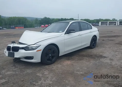 2015 BMW 328 Xi из США, поврежденный, VIN WBA3B3G59FNR89127